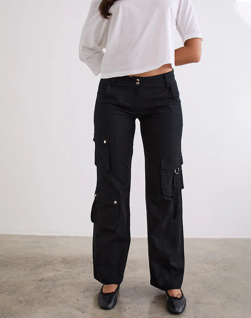Hojo Linen Cargo Pants in Black - Image 2