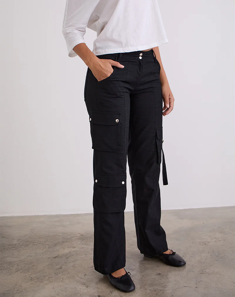 Hojo Linen Cargo Pants in Black - Image 5