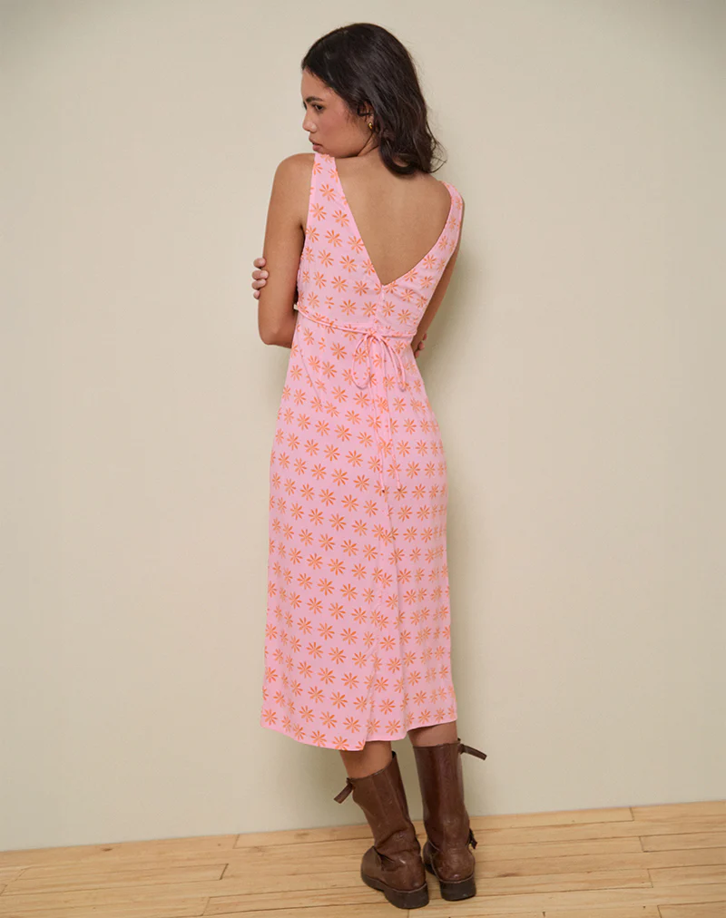 Lisheva Midi Dress in Tile Flower Pink - Image 3